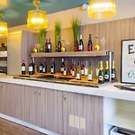 호텔 Ibis Styles St Gilles Croix De Vie Centre-ville 3*
