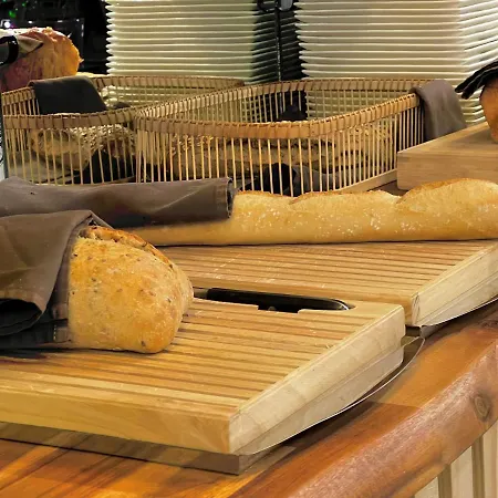 Ibis Styles St Gilles Croix De Vie Centre-ville Hotell 3*