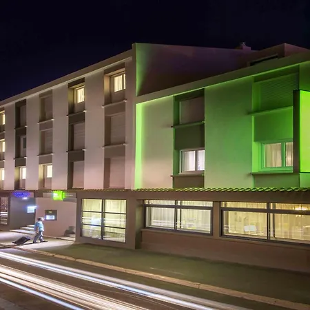 Hotel Ibis Styles St Gilles Croix De Vie Centre-ville 3*