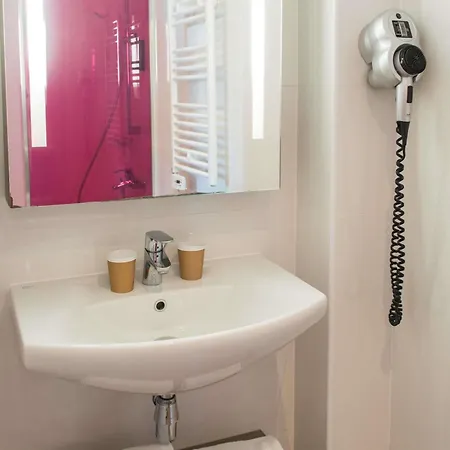Ibis Styles St Gilles Croix De Vie Centre-ville Hotel
