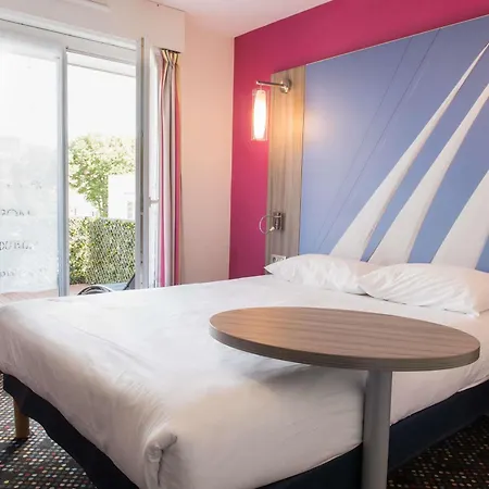 호텔 Ibis Styles St Gilles Croix De Vie Centre-ville 3*