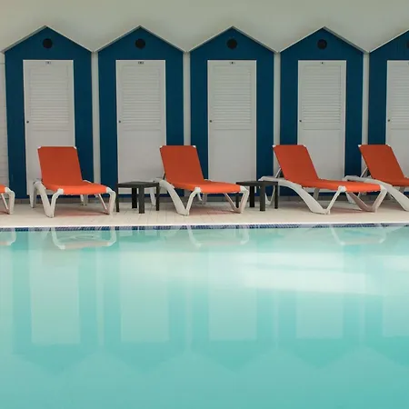 Отель Ibis Styles St Gilles Croix De Vie Centre-ville Сен-Жиль-Круа-де-Ви