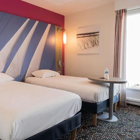 Hotel Ibis Styles St Gilles Croix De Vie Centre-ville 3*