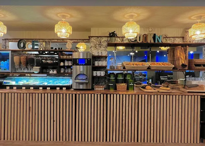 Ibis Styles St Gilles Croix De Vie Centre-ville Отель